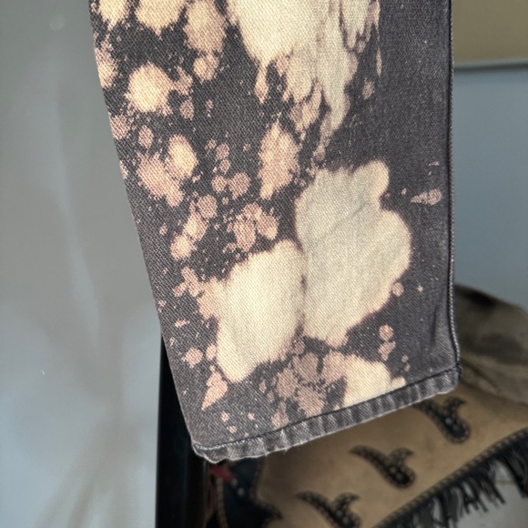 Gucci Jeans - Picture 14 of 16